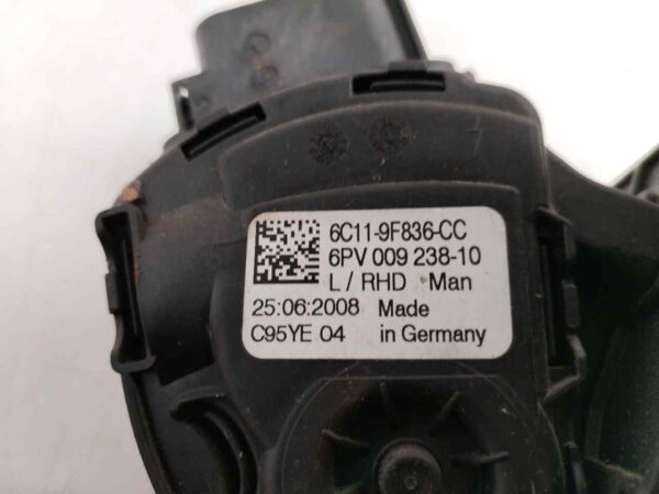 PEDAL ACELERADOR 124404
