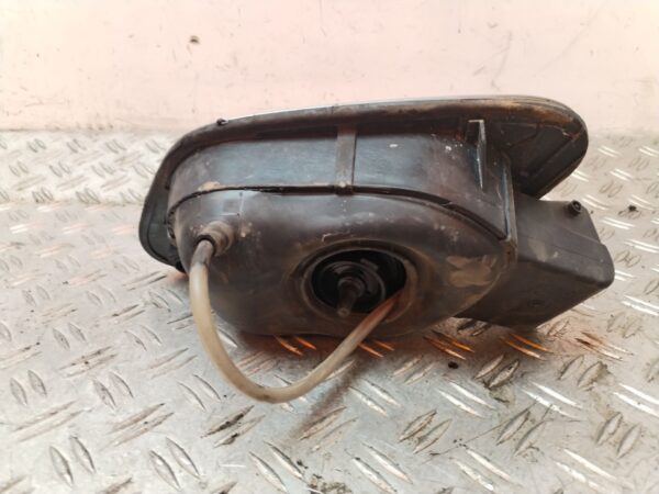 TAPA EXTERIOR COMBUSTIBLE 131001