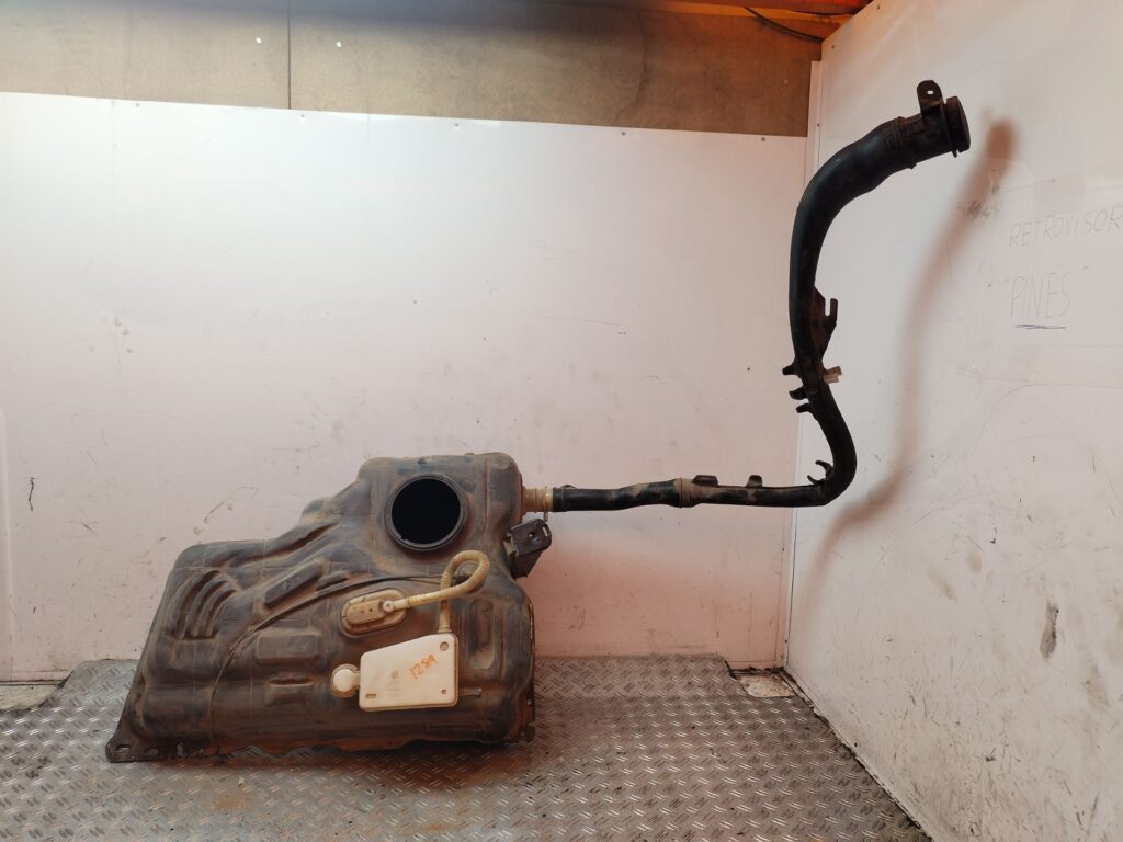DEPOSITO COMBUSTIBLE 130725