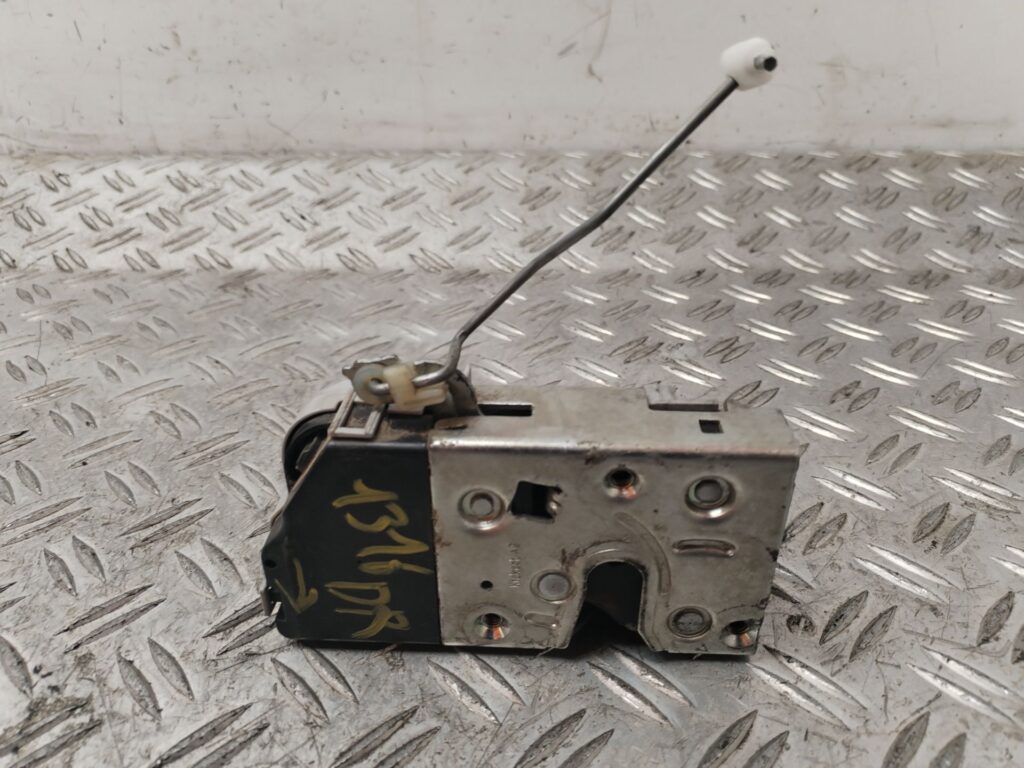 CERRADURA PUERTA DELANTERA DERECHA 130843