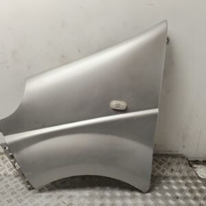 ALETA DELANTERA IZQUIERDA 130743