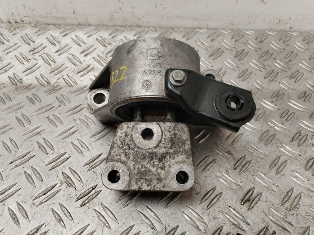 SOPORTE MOTOR 130976
