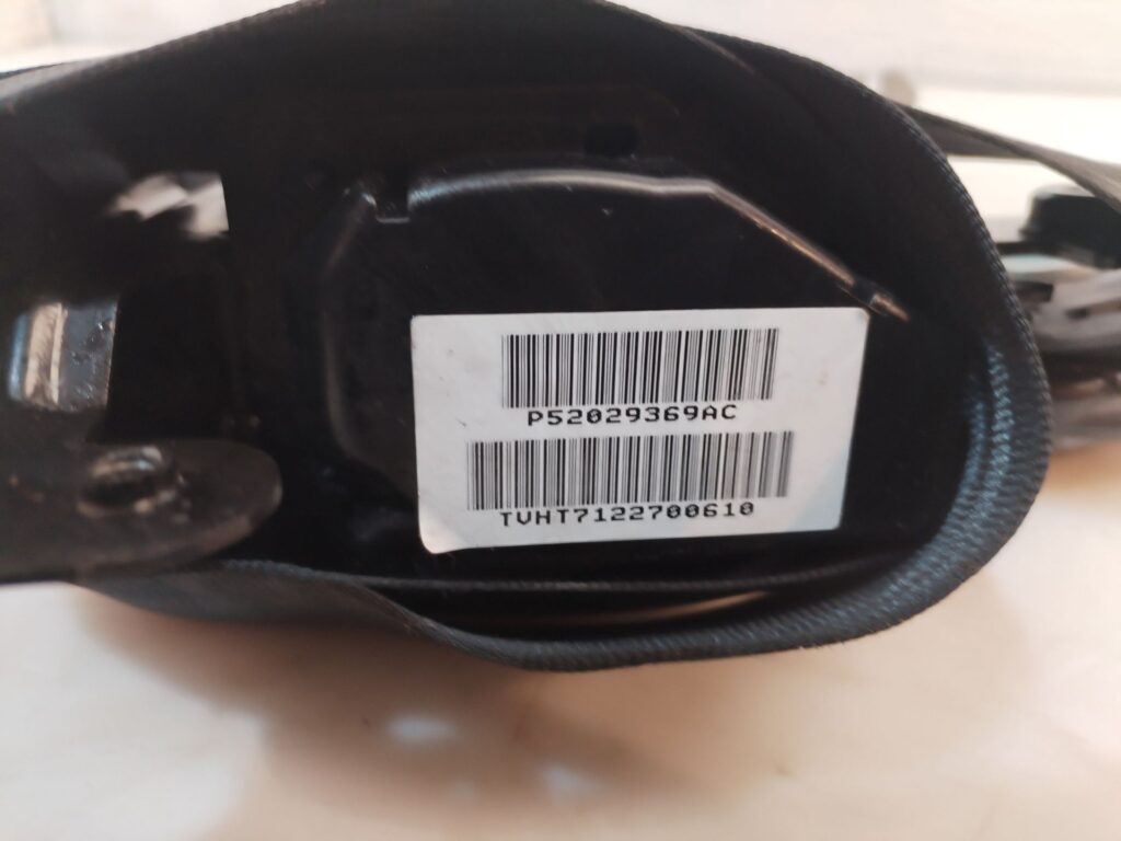 CINTURON SEGURIDAD TRASERO IZQUIERDO 125022