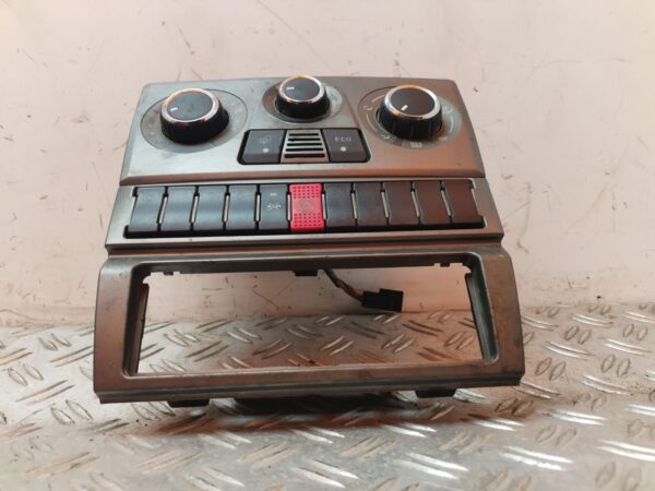 MANDO CALEFACCION / AIRE ACONDICIONADO 131131