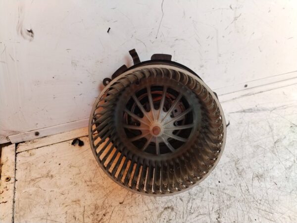 MOTOR CALEFACCION 114341