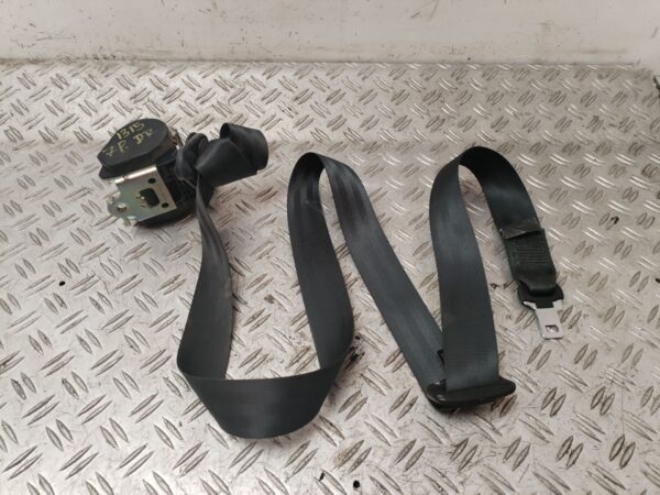 CINTURON SEGURIDAD TRASERO DERECHO 130761