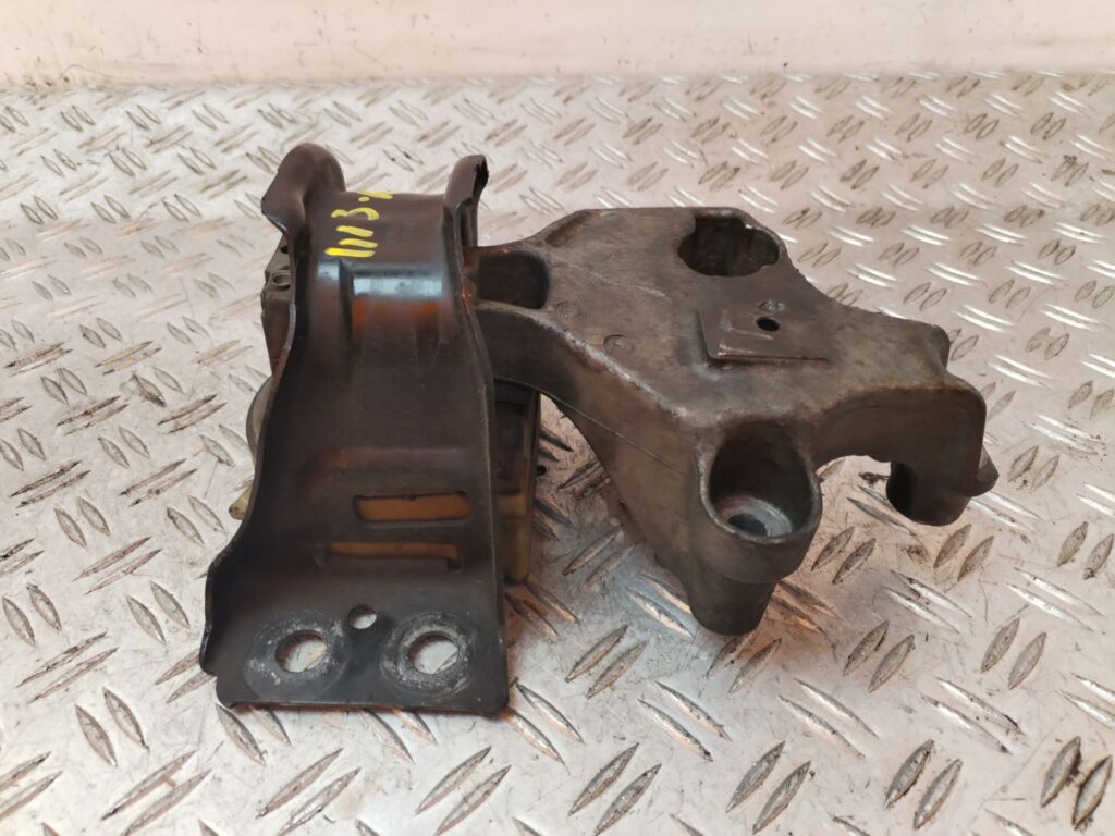 SOPORTE MOTOR 130629