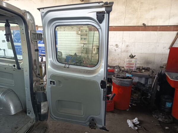 PORTON TRASERO DERECHO 130682