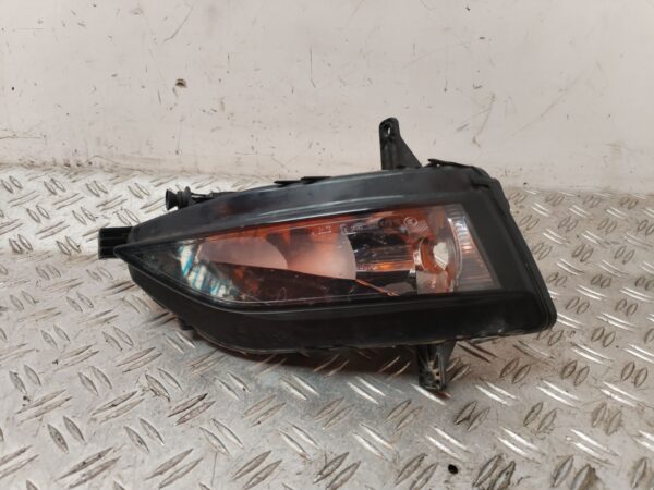 FARO ANTINIEBLA IZQUIERDO 130985