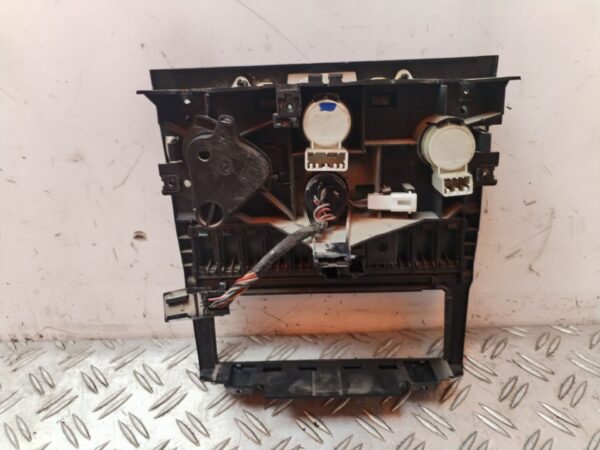 MANDO CALEFACCION / AIRE ACONDICIONADO 131131