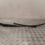 BRAZO LIMPIA DELANTERO IZQUIERDO 130690