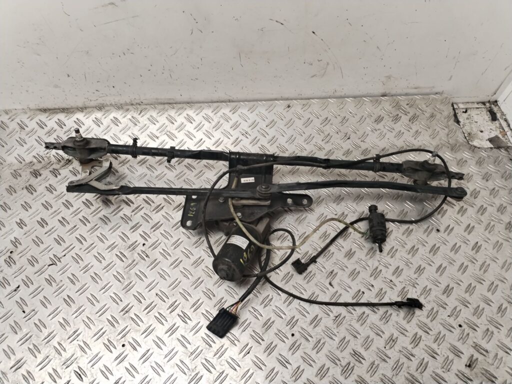 MOTOR LIMPIA DELANTERO 129679