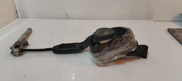 CINTURON SEGURIDAD DELANTERO DERECHO 125053