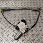 ELEVALUNAS DELANTERO DERECHO 130856