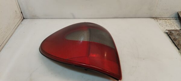 PILOTO TRASERO IZQUIERDO 125020