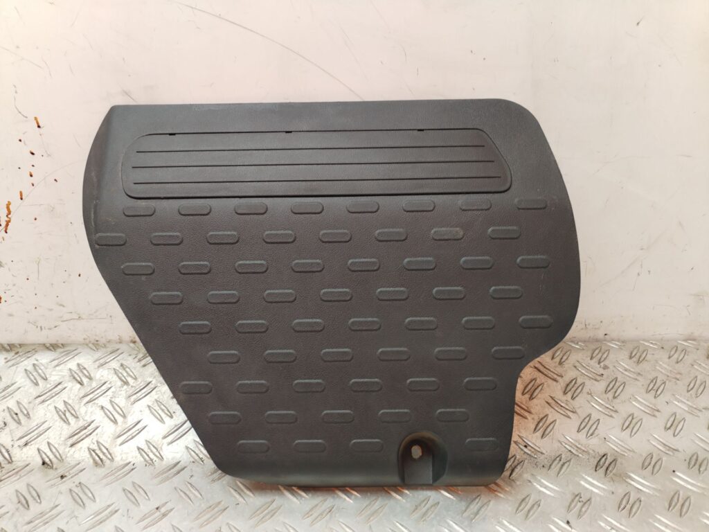 MOLDURA 131100