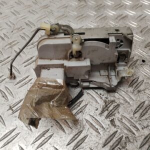 CERRADURA PUERTA DELANTERA IZQUIERDA 130848