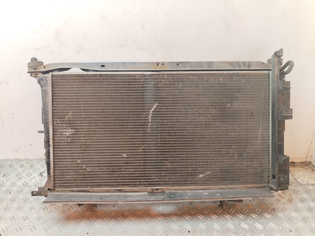 RADIADOR AGUA 131221