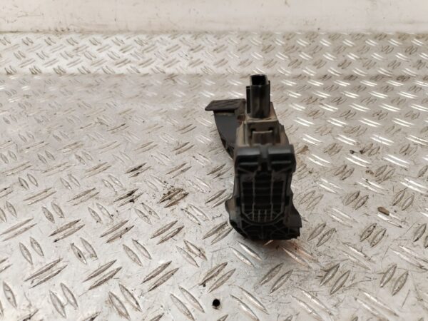 PEDAL ACELERADOR 131027