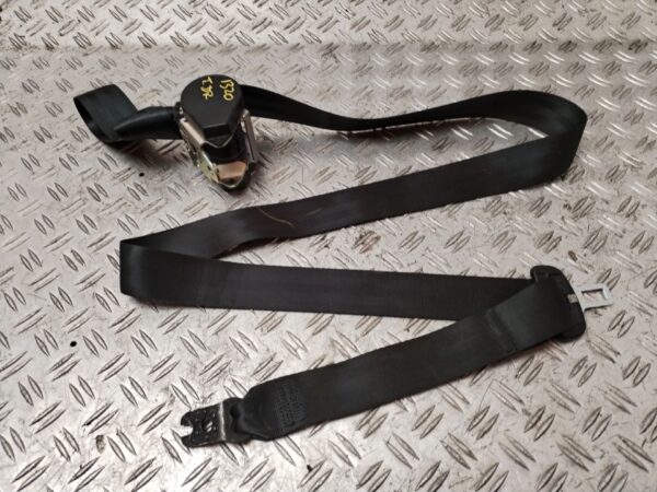 CINTURON SEGURIDAD TRASERO DERECHO 131030