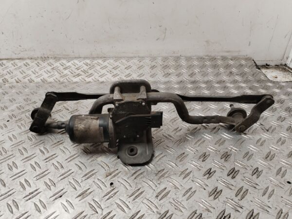 MOTOR LIMPIA DELANTERO 130641