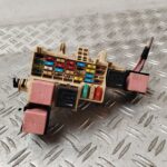 CAJA RELES / FUSIBLES 130652