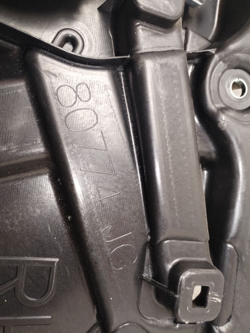 ELEVALUNAS DELANTERO DERECHO 132251