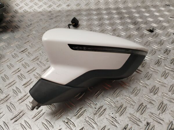 RETROVISOR IZQUIERDO 132517