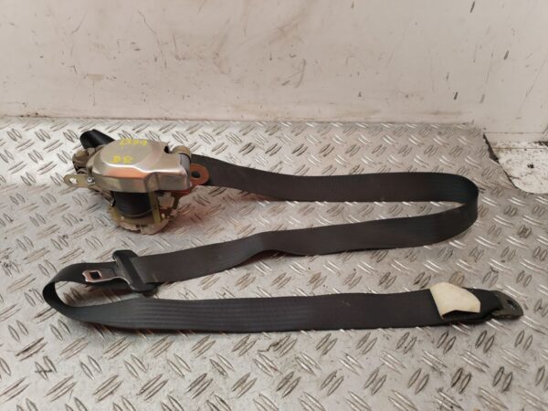 CINTURON SEGURIDAD DELANTERO DERECHO 132528
