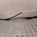 BRAZO LIMPIA DELANTERO DERECHO 131697