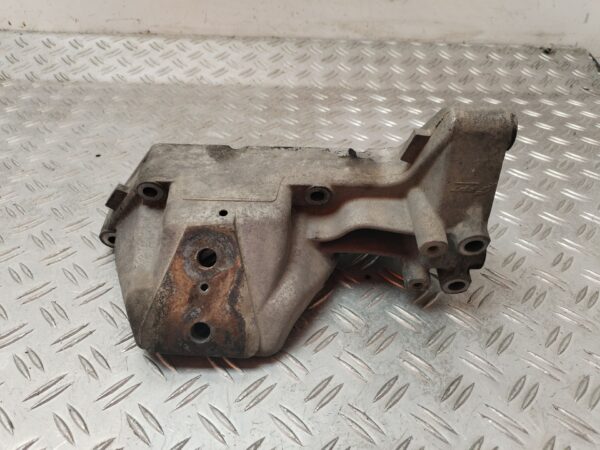 SOPORTE MOTOR 131852