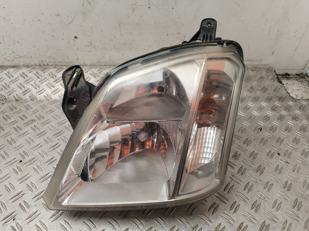 FARO IZQUIERDO 131191