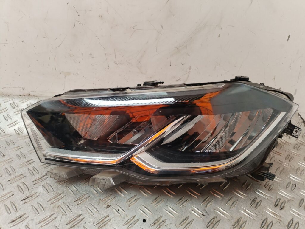 FARO IZQUIERDO 132475