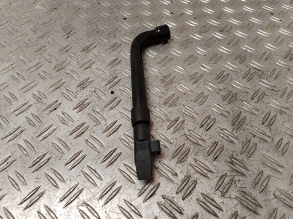 LLAVE RUEDA 131721