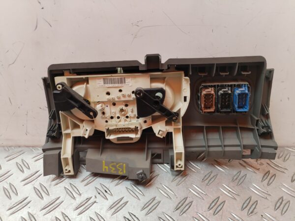 MANDO CALEFACCION / AIRE ACONDICIONADO 131392