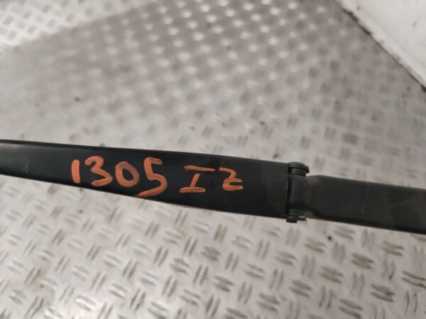 BRAZO LIMPIA DELANTERO IZQUIERDO 131283