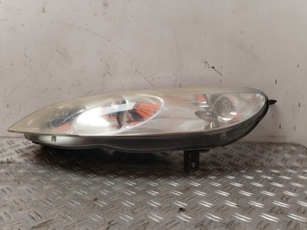 FARO IZQUIERDO 132058