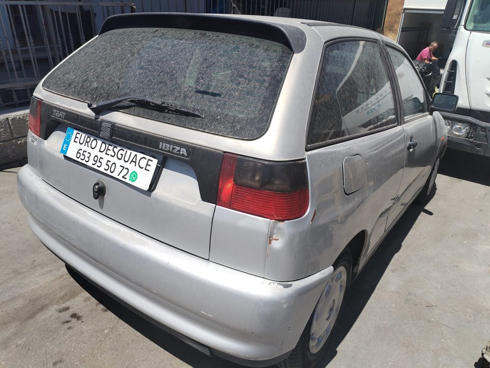 SEAT IBIZA (6K1) del 1950
