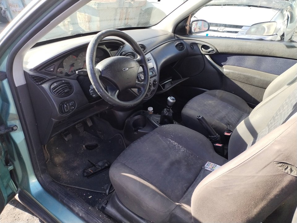 FORD FOCUS BERLINA (CAK) del 2001