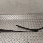 BRAZO LIMPIA DELANTERO DERECHO 132150