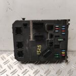 CAJA RELES / FUSIBLES 131487