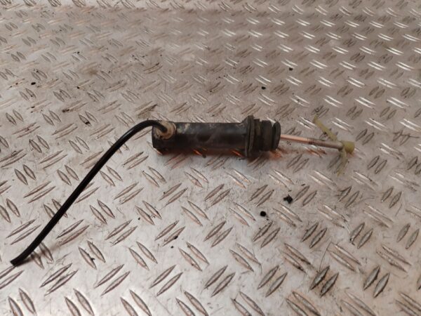 BOMBA EMBRAGUE 130457