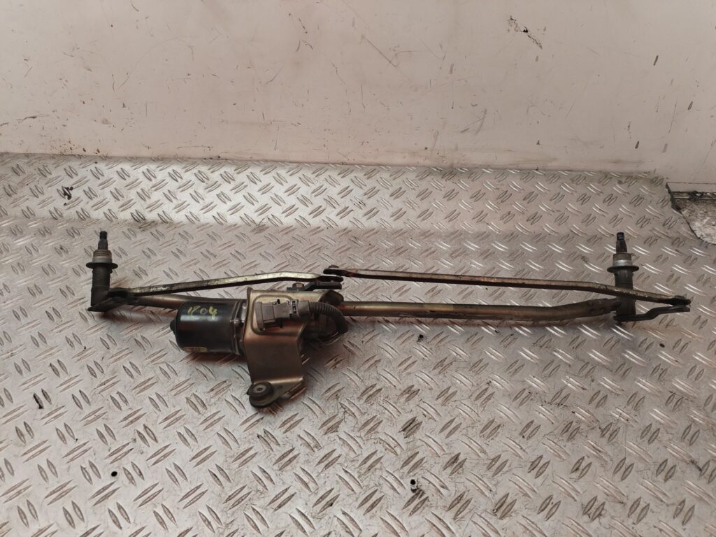 MOTOR LIMPIA DELANTERO 132090