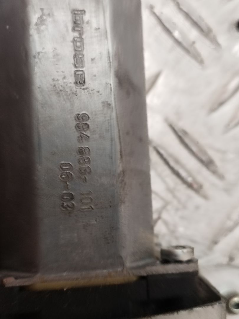 ELEVALUNAS DELANTERO IZQUIERDO 131853