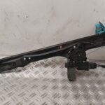 ELEVALUNAS DELANTERO DERECHO 132644