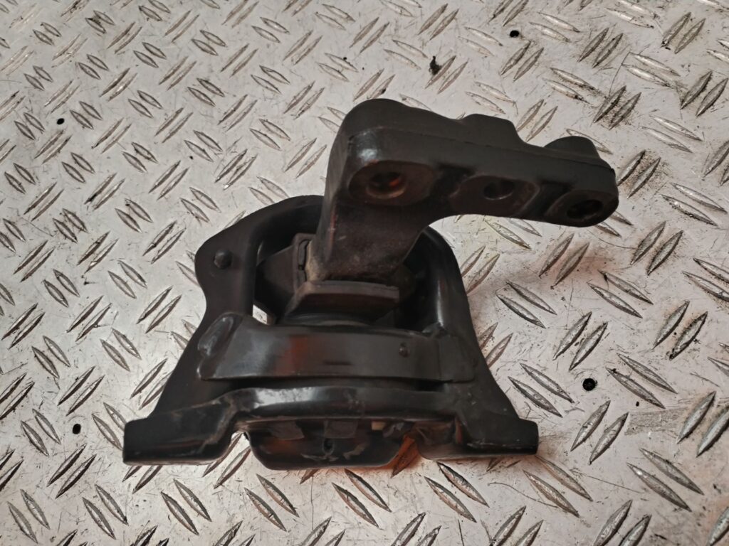 SOPORTE MOTOR 130435