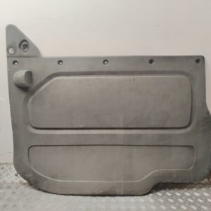 GUARNECIDO PUERTA TRASERA DERECHA 131966