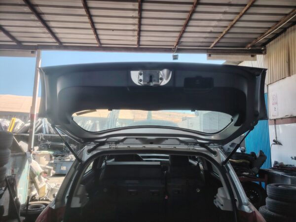 PORTON TRASERO 132403