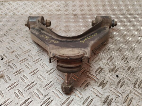 BRAZO SUSPENSION SUPERIOR DELANTERO DERECHO 130880