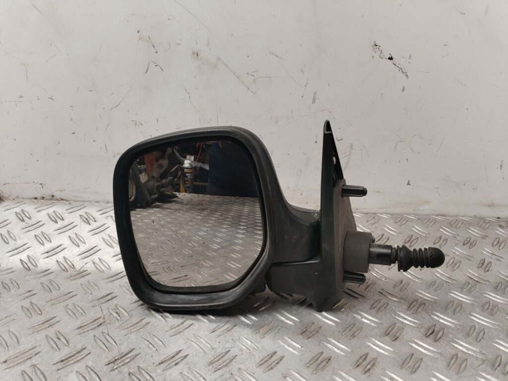 RETROVISOR IZQUIERDO 132304
